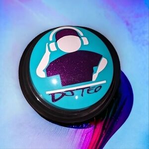 💜Limited Edition ✨ DJTeo Alarm Button 🎉🔊